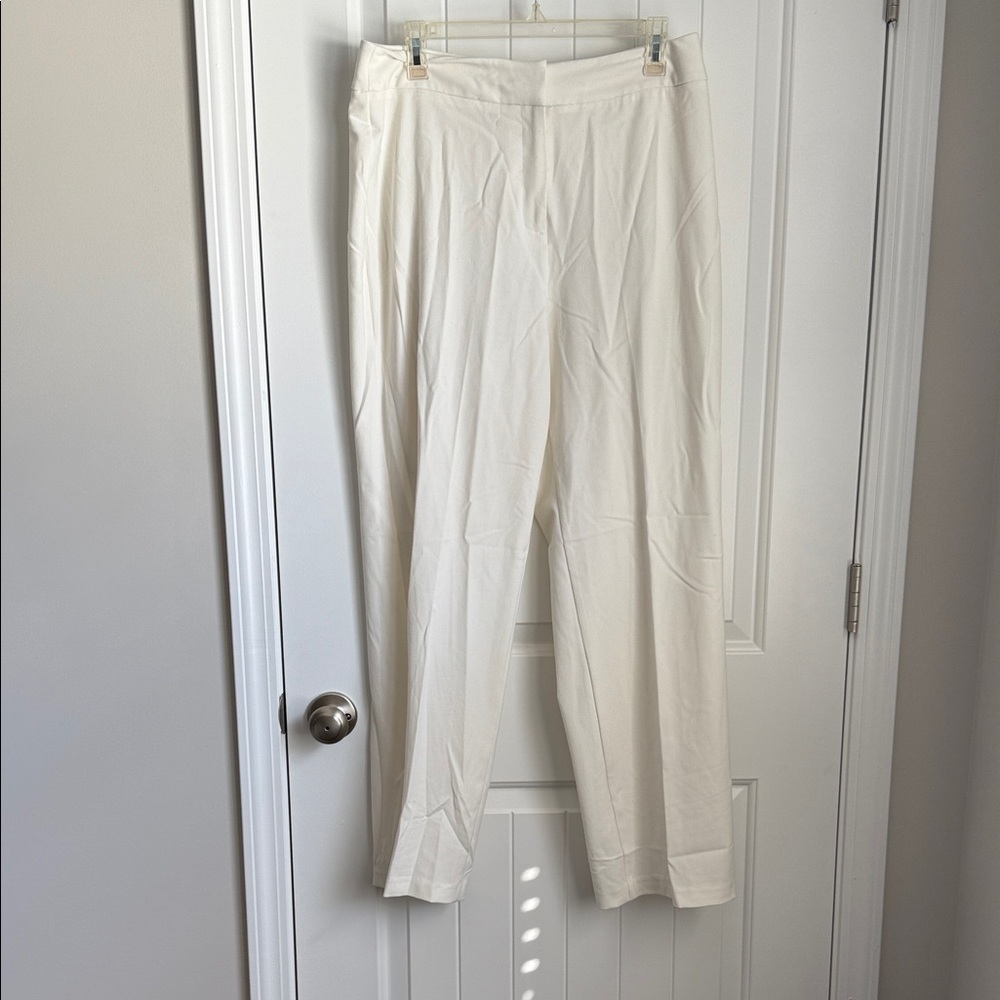 Kim Rogers Cream Suit - Picture 6 of 8